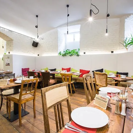 Miss Sophie's New Town & Wellness براغ