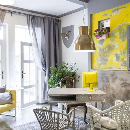 Miss Sophie's New Town & Wellness فندق براغ
