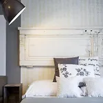 Miss Sophie's New Town & Wellness Отель Прага
