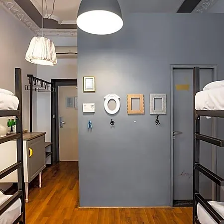 Miss Sophie's New Town & Wellness 4*