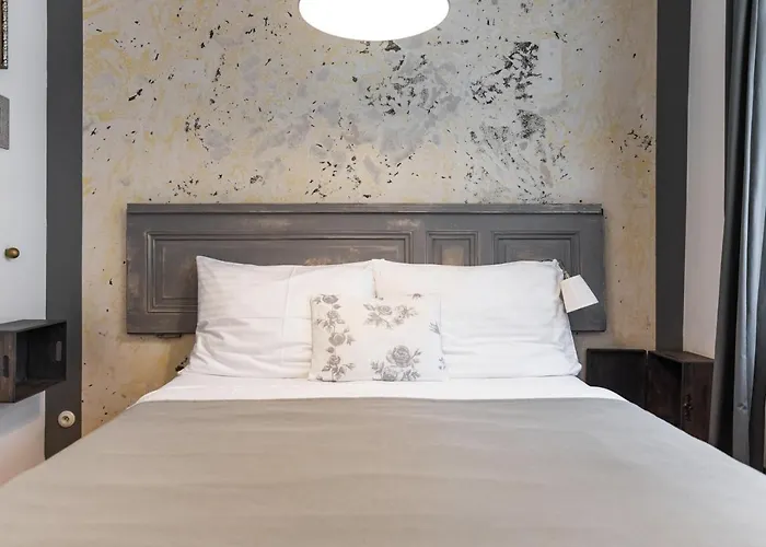 Miss Sophie's New Town & Wellness Hotel 4*