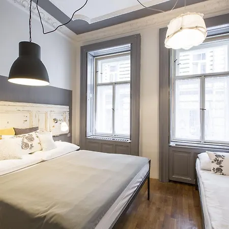 Miss Sophie's New Town & Wellness Hotel