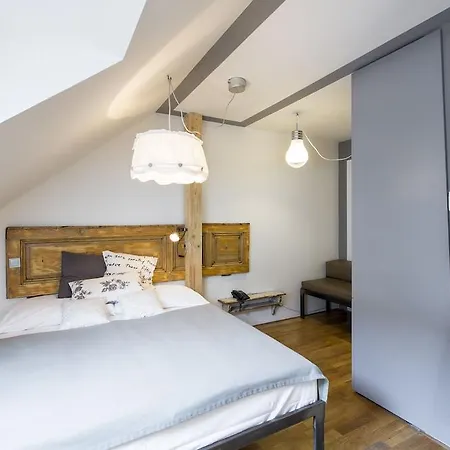 Miss Sophie's New Town & Wellness 4* Prague