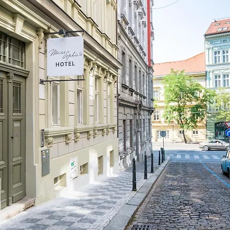 Hotel Miss Sophie's New Town & Wellness 4*